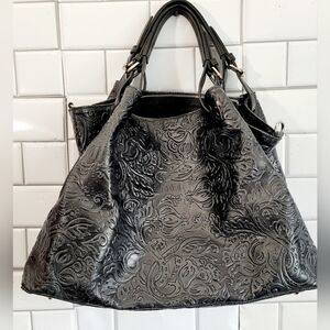 Isadora Italy Ladies Large Black Tooled Leather Satchel Purse Zip Closure Inner
